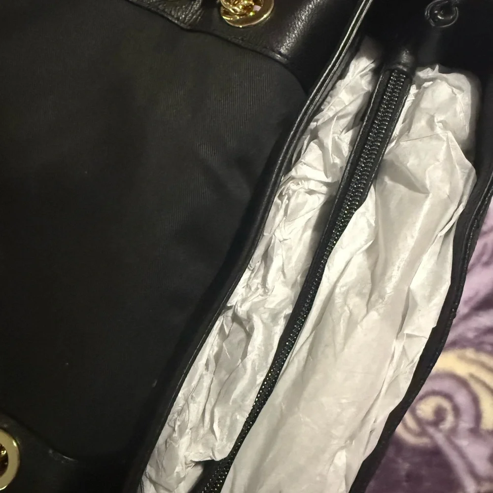 Rebecca Minkoff Black leather Edie chevron Shoulder Bag with Gold Chain NWT